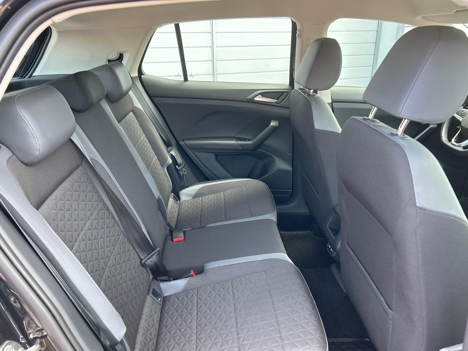 Volkswagen T-Cross Style