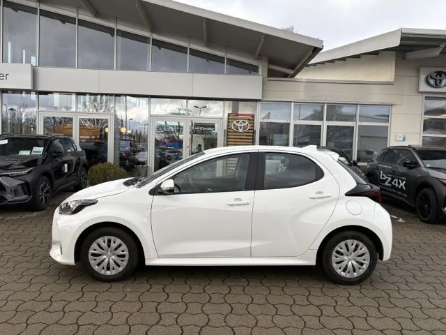Toyota Yaris 1.0 VVT-i Comfort Hatchback
