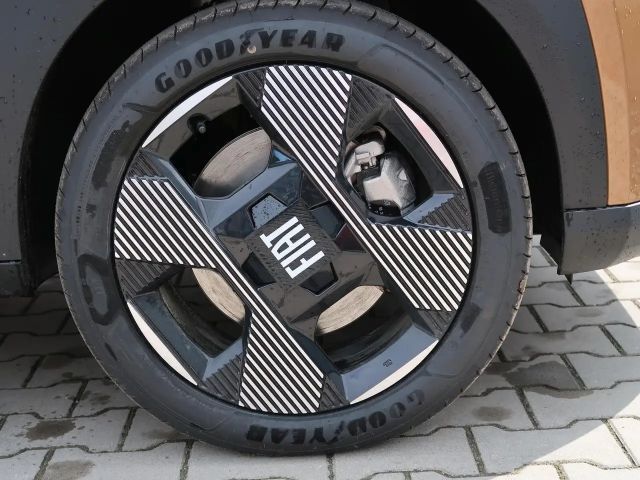 Fiat Grande Panda E La Prima