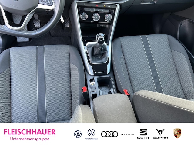 Volkswagen T-Roc Life