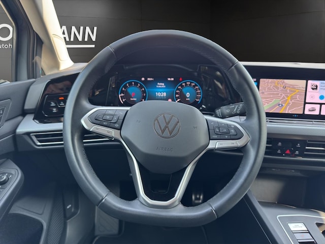 Volkswagen Golf 1.5 eTSI DSG Variant