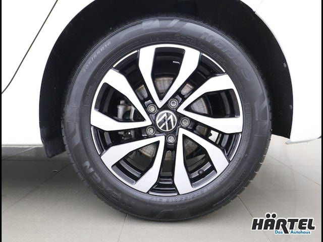 Volkswagen Golf 1.5 eTSI DSG