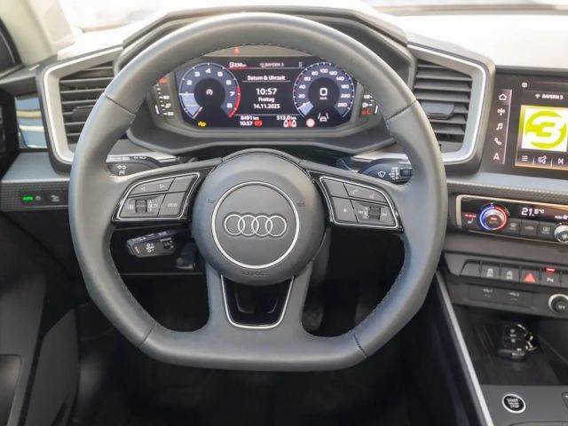 Audi A1 30 TFSI Allstreet