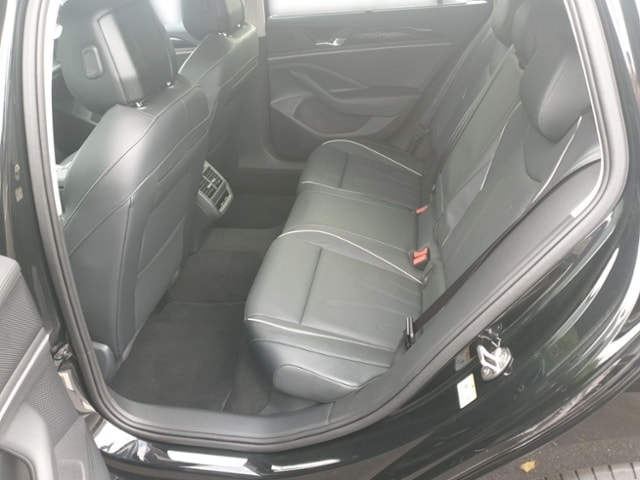 Volkswagen Passat 2.0 TDI DSG IQ.Drive Variant