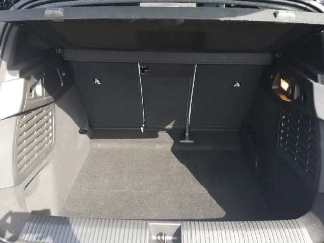 Renault Scenic E-Tech Iconic