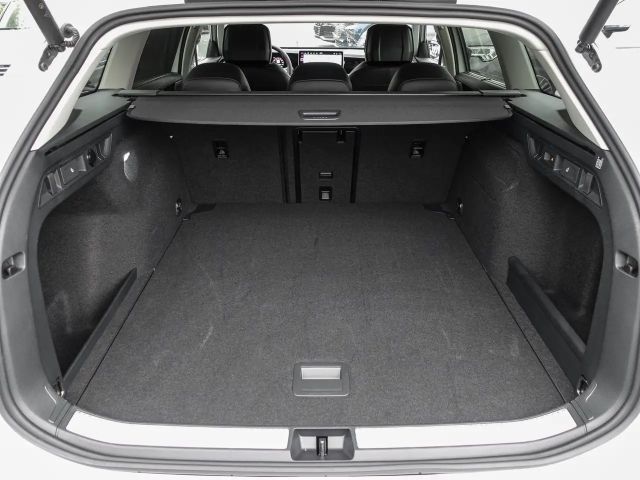 Volkswagen Passat Elegance Elegance