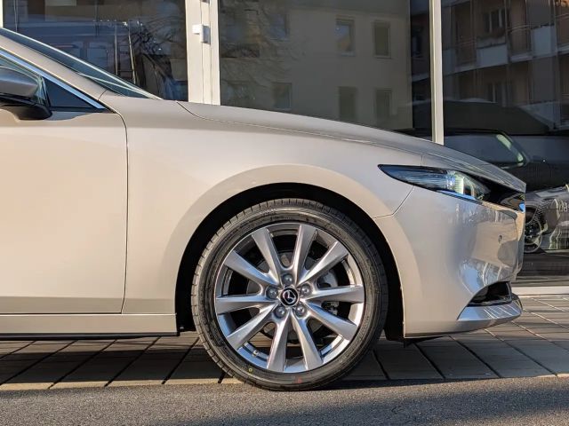Mazda 3 Exclusive-line