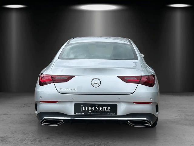 Mercedes-Benz CLA 180 AMG Line Coupé