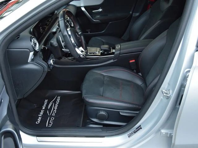 Mercedes-Benz A 35 AMG 4MATIC AMG Line