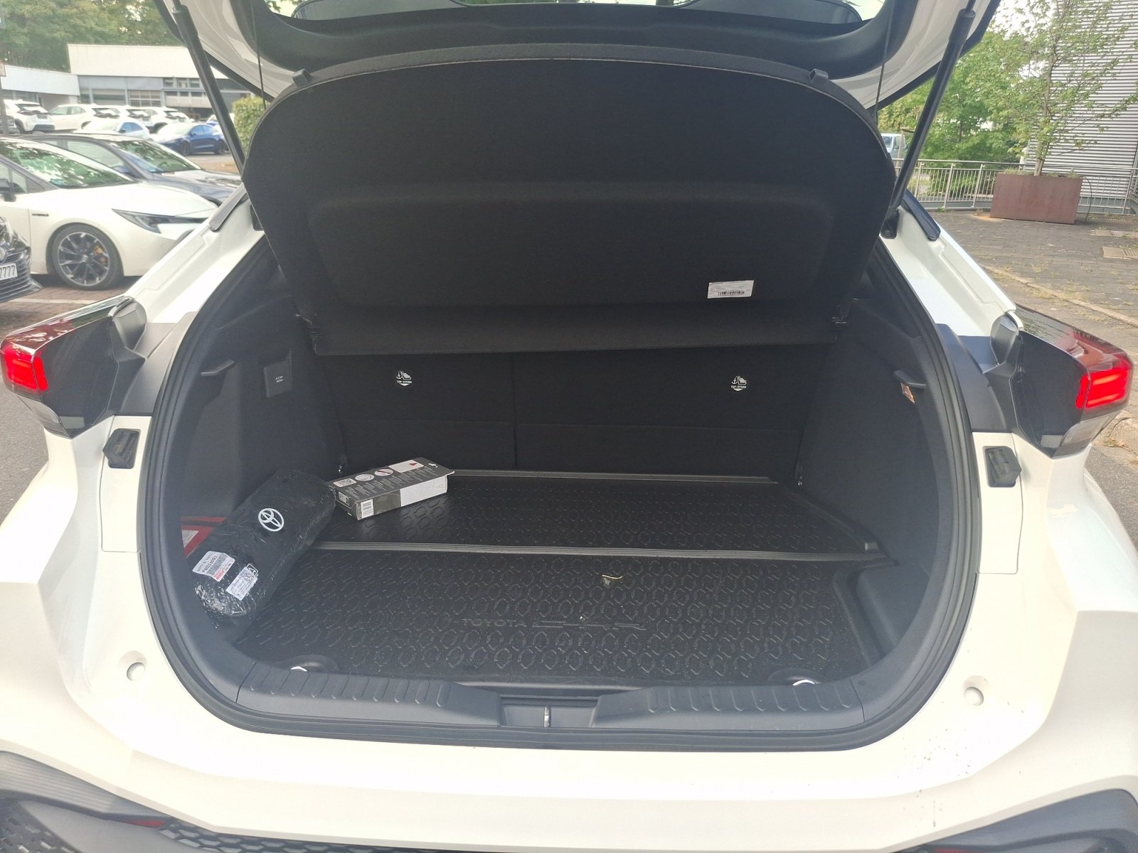 Toyota C-HR 5-deurs Team D