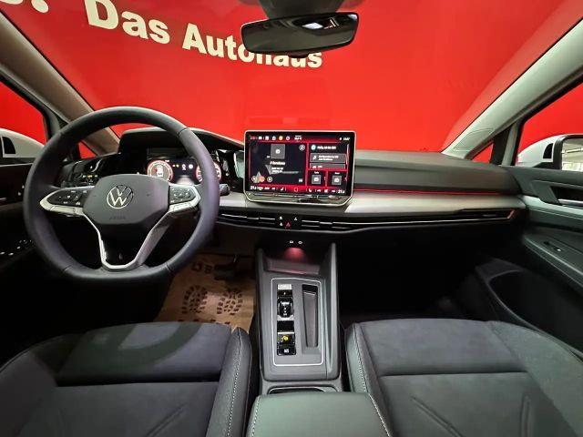 Volkswagen Golf Business DSG Variant