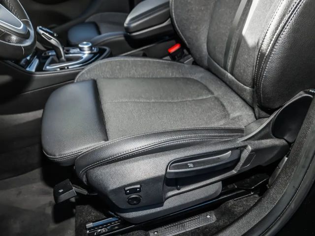 BMW 220 220i Sport Line