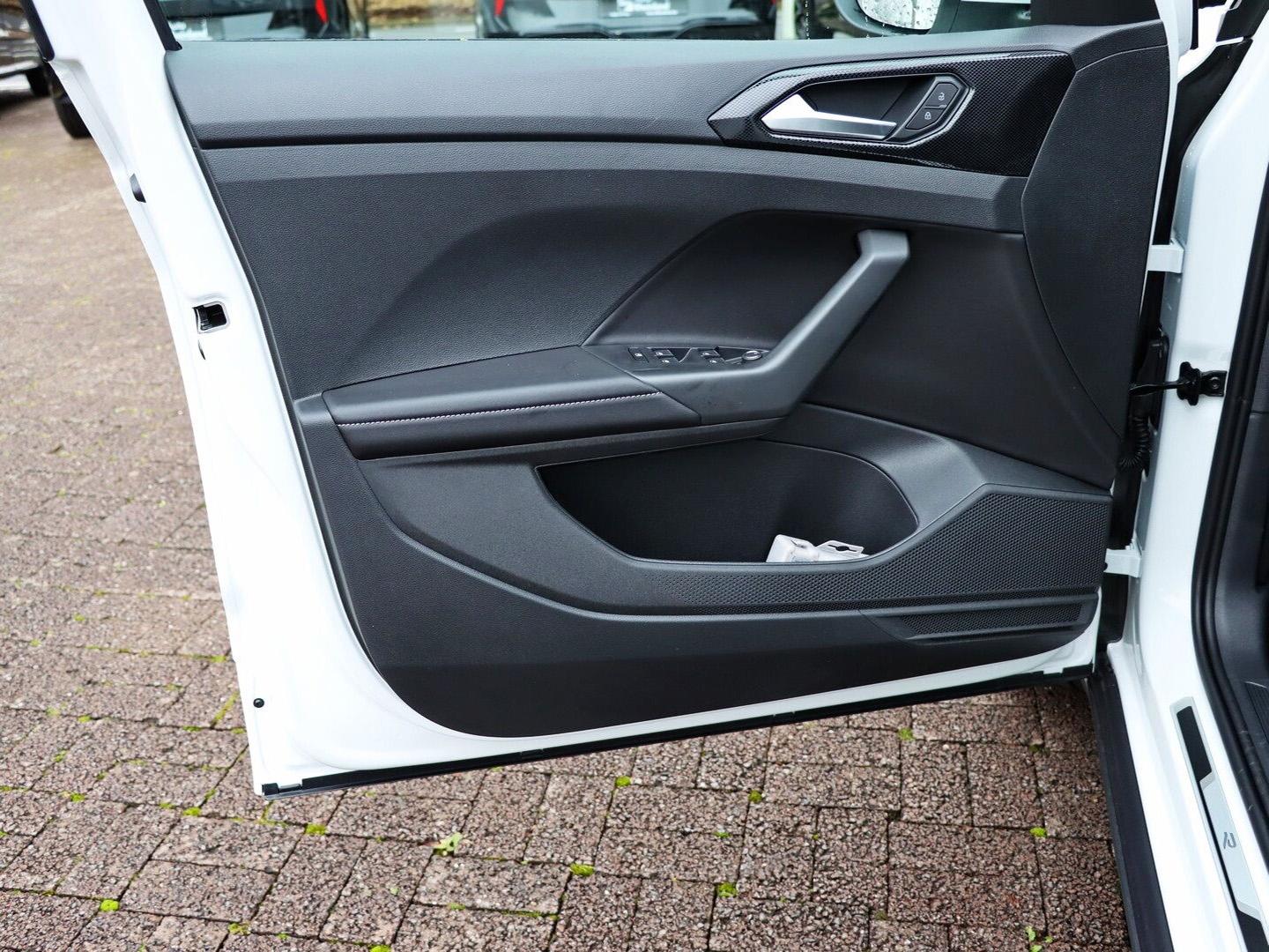 Volkswagen T-Cross 1.5 TSI DSG IQ.Drive R-Line