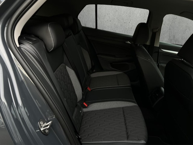 Volkswagen Golf 1.5 eTSI DSG Golf VIII