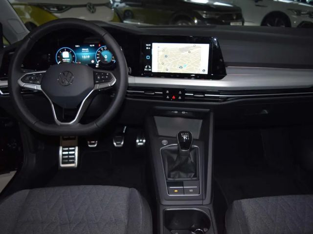 Volkswagen Golf Move