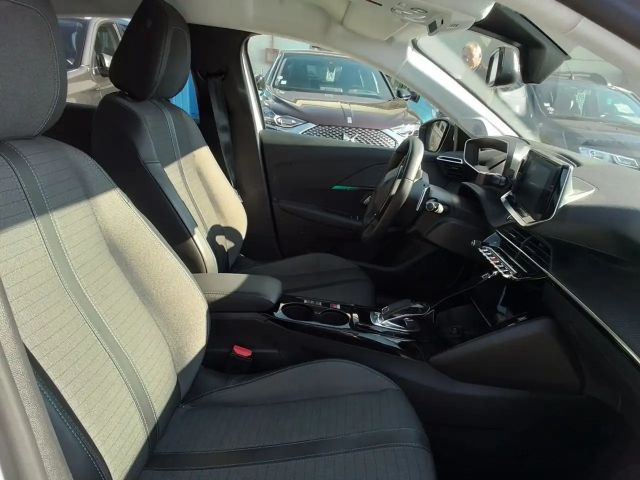 Peugeot 208 Allure Pack