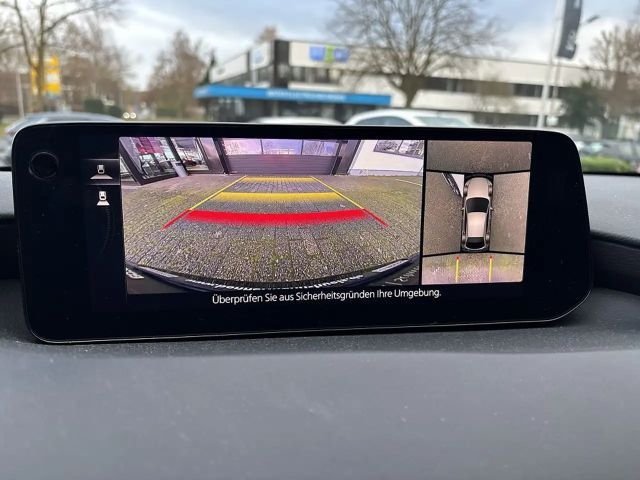 Mazda 3 Exclusive-line