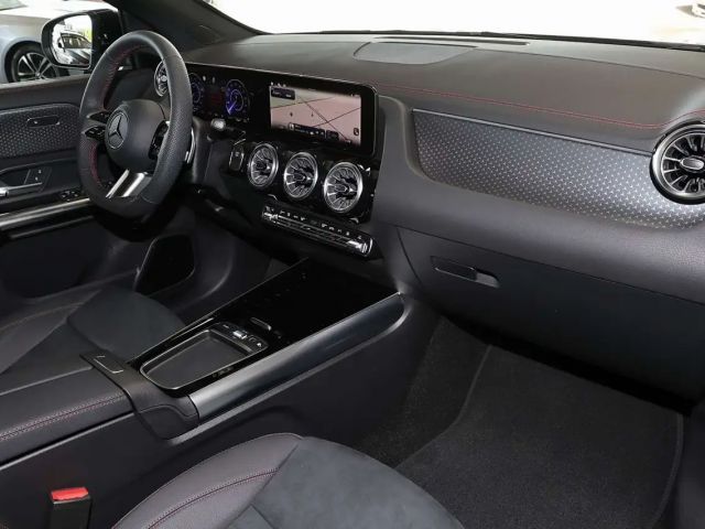 Mercedes-Benz EQA 250 AMG Line