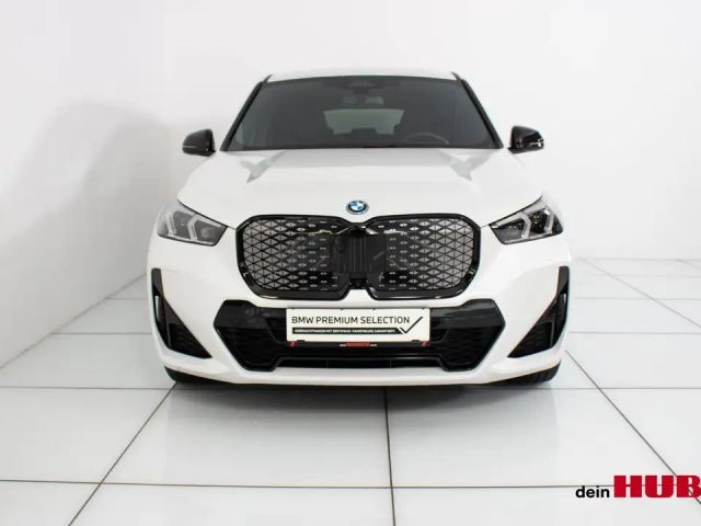 BMW iX1 xDrive30