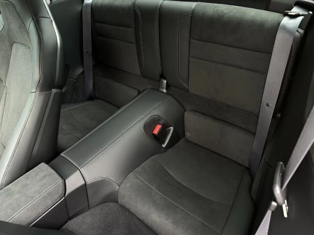 Porsche 992 4 Cabrio GTS Targa