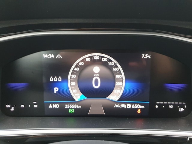 Volkswagen T-Roc 1.5 TSI DSG R-Line