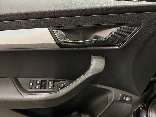 Skoda Karoq 2,0 TDI DSG, Standheizung, LED, NAVI,