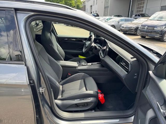 Volkswagen Passat 2.0 TDI DSG R-Line Variant