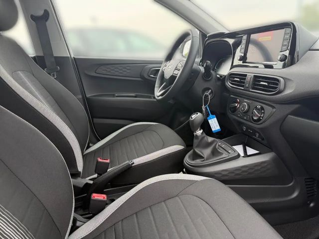 Hyundai i10 2WD Trend