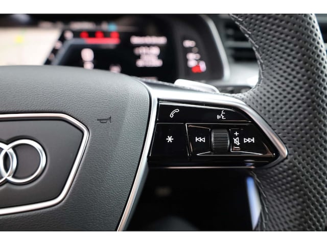 Audi S6 Avant Quattro