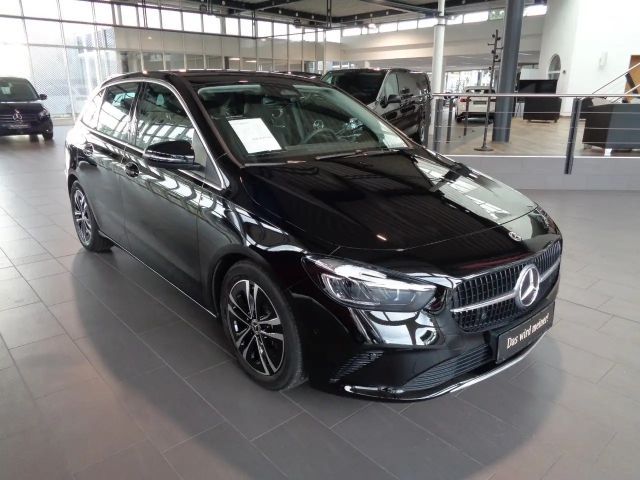 Mercedes-Benz B 200 LED,KAMERA,NAVI,NP:44.512,-
