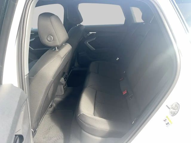 Audi A3 30 TFSI Sedan