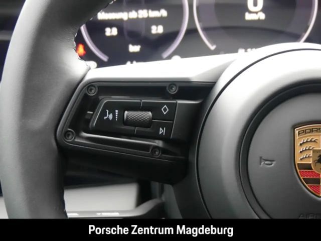 Porsche Taycan 4S Cross Turismo