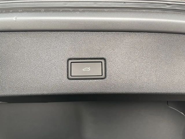 Volkswagen T-Roc 1.5 TSI DSG R-Line