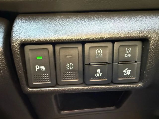 Suzuki S-Cross Hybrid