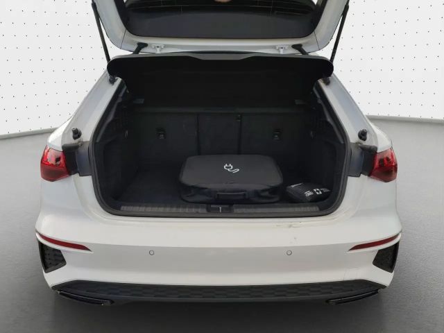 Audi A3 45 TFSI Hybride S-Line Sedan