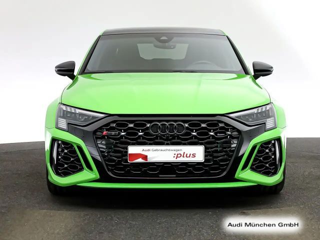 Audi RS3 S-Tronic Sedan