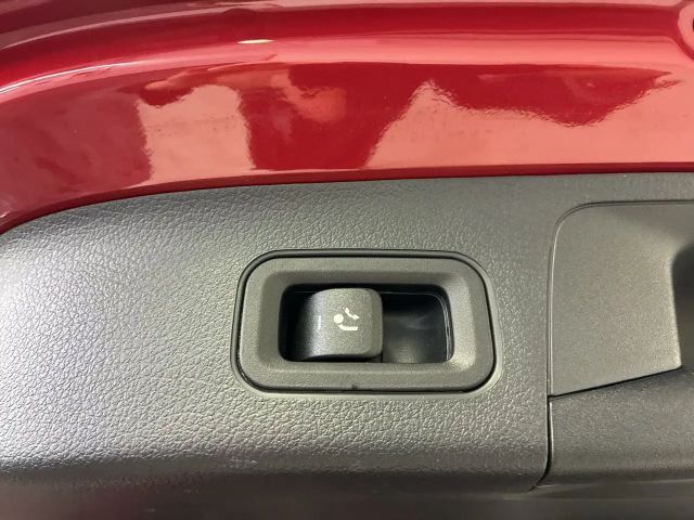 Mercedes-Benz GLA 200 4MATIC GLA 200 d