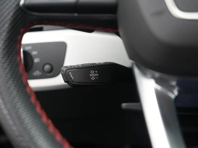 Audi A4 Avant Quattro S-Line