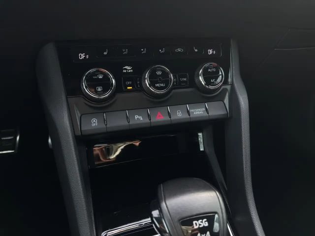 Skoda Karoq 2.0 TSI 4x4 Sportline