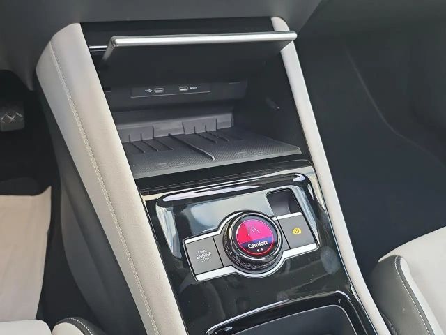 Volkswagen Tiguan TDI 4Mo STNDHZ AHK PANO A-LEDER 360° H&K