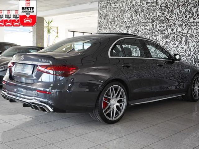 Mercedes-Benz E 63 AMG AMG Line Sedan