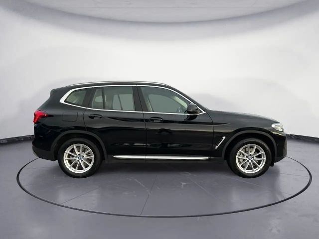 BMW X3 xDrive30e