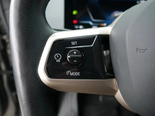 BMW iX xDrive40