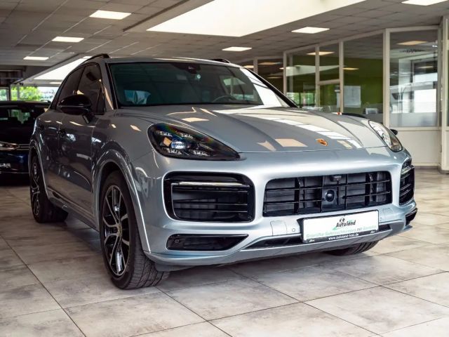 Porsche Cayenne GTS