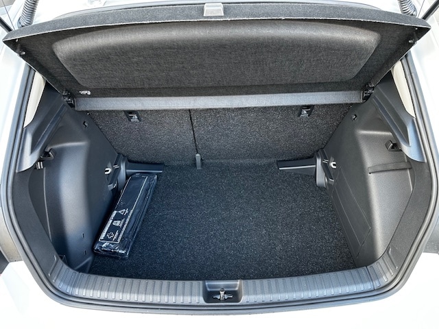 Skoda Fabia Fabia Essence PDC;CARPLAY;FSE;LED