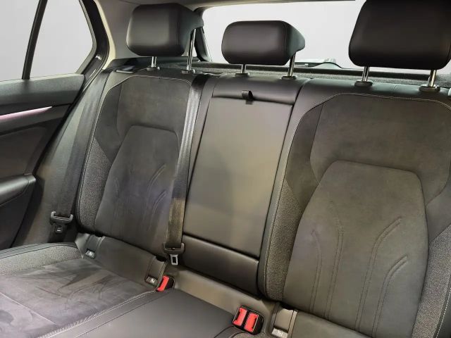 Volkswagen Golf DSG Style