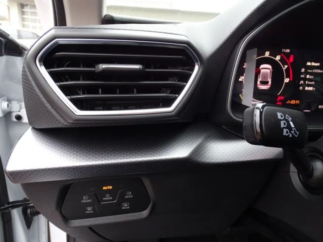 Seat Leon 1.5 eTSI DSG Style