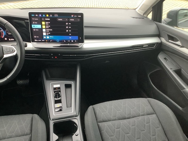 Volkswagen Golf 1.5 eTSI DSG Golf VIII Life