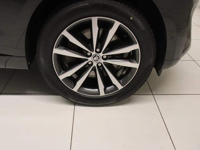 Jaguar F-Pace AWD D300 R-Dynamic