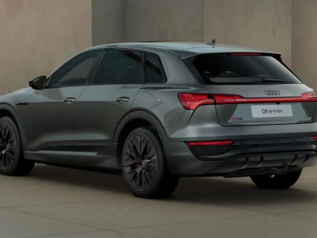Audi Q8 e-tron 55 Quattro S-Line
